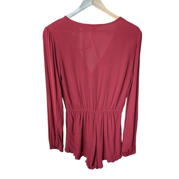 Forever 21 Red Dress/Romper with V-Neck and Long-Sleeves Women Size Medium - Picture 9 of 13